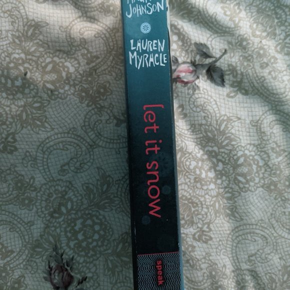 Let it Snow book - Picture 2 of 3